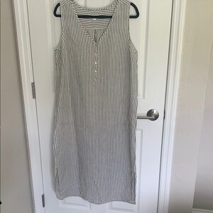 J Jill love linen, olive green and white striped sleeveless dress size large pet